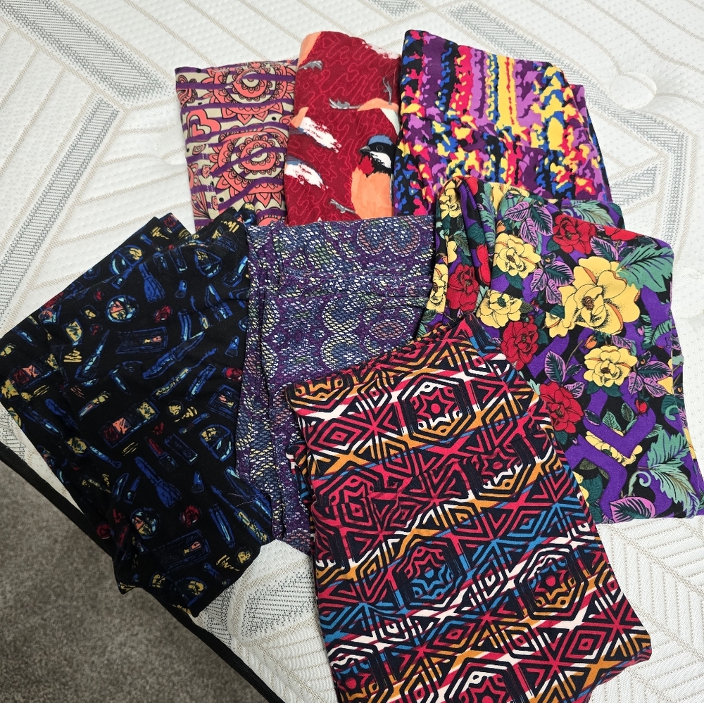 7 pair of LuLaRou leggings NWOT